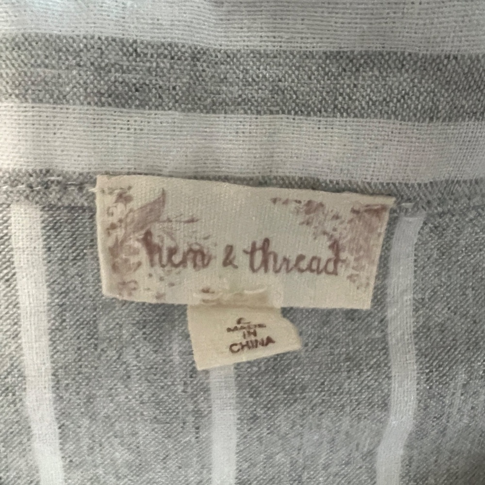 Hem & Thread Shirt Women's Large Gray White Pockets Drawstring Striped Button Up - Picture 2 of 2